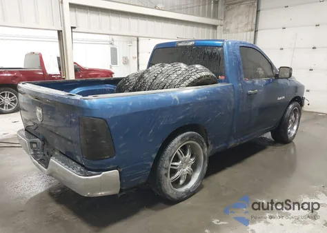 2010 Dodge Ram 1500 St z USA, uszkodzony, nr VIN 3D7JB1EK7AG118905